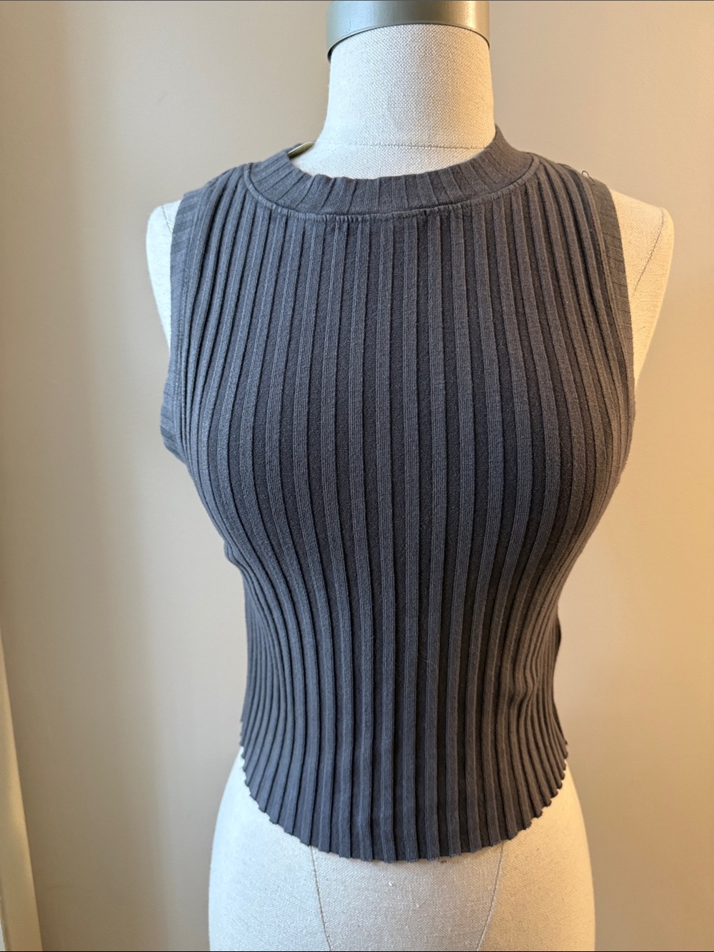 aerie Ribbed Sleeveless Tank Top - Charcoal Gray